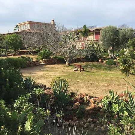 Villa Mare Is A Superb 5 Bedroom Sleeps 12 - Short Walk To Beach Heated Pool Ac And Wifi Lagoa (Algarve)